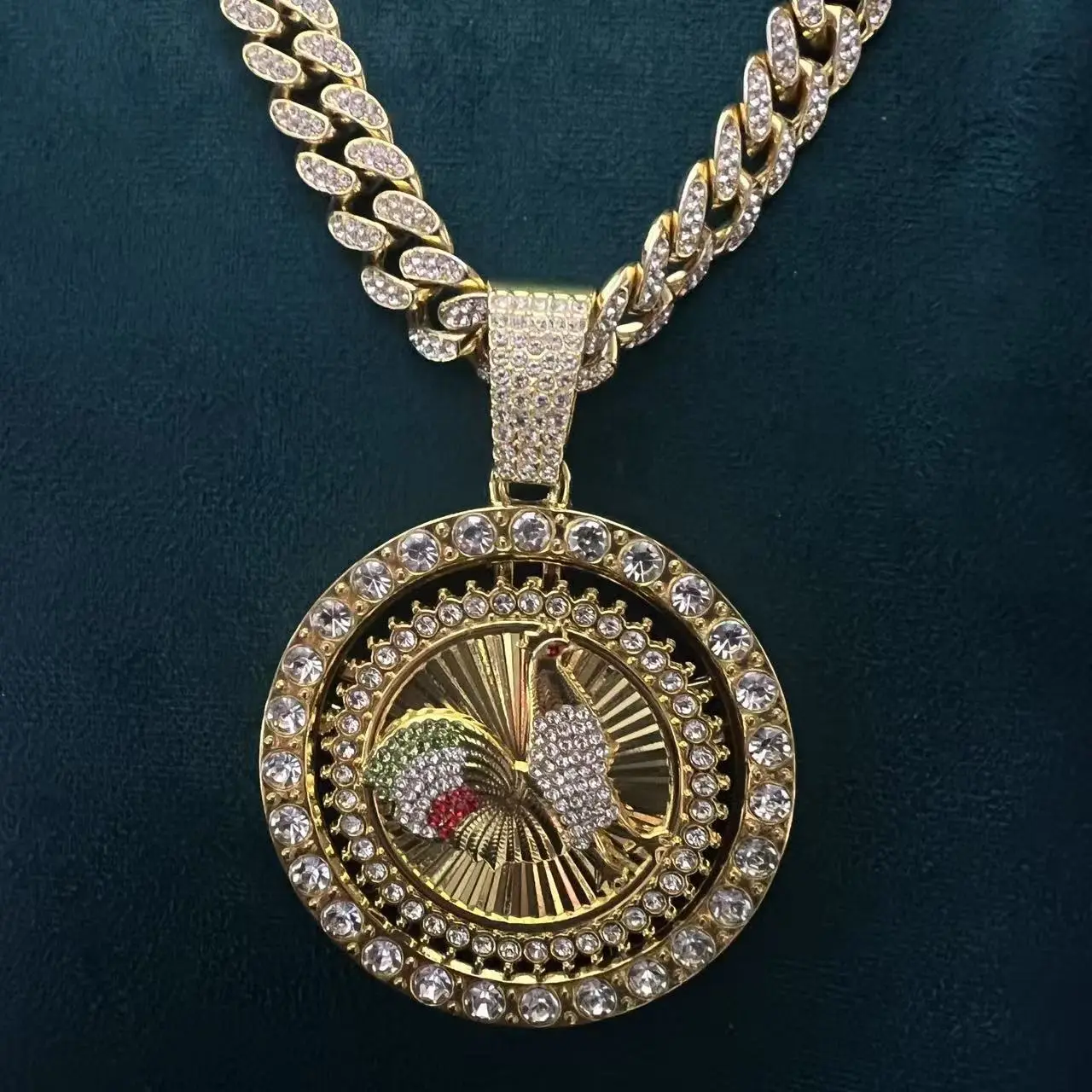 Golden chicken pendant+20 inch Cuban cha