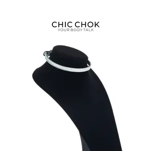 CHICCHOK [Moonbound Edge] Croc-Embossed White Leather Choker – Gothic Minimalist Collar, Adjustable Punk Fashion Necklace Trendy Fashionable Accessories Streetwear Statement Jewelry