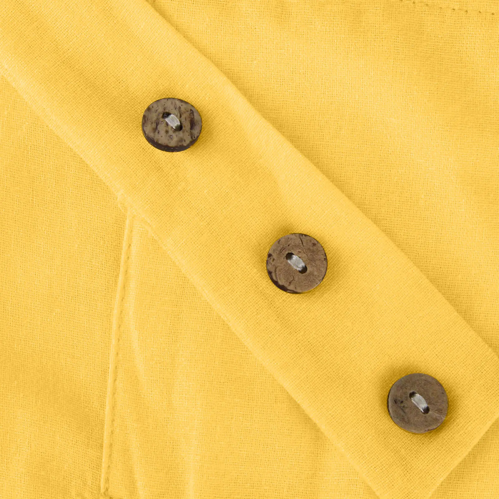 There is an adjustment buckle.