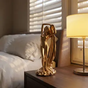 Golden Goddess Statue Resin Craft, Home Decor Ornament, Entryway Bookshelf Decoration, Gift Item, 1 Piece, Elegant Design