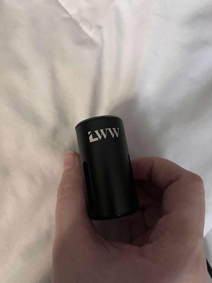 Item: (3 bottles) - Black - Mixed Flavors 