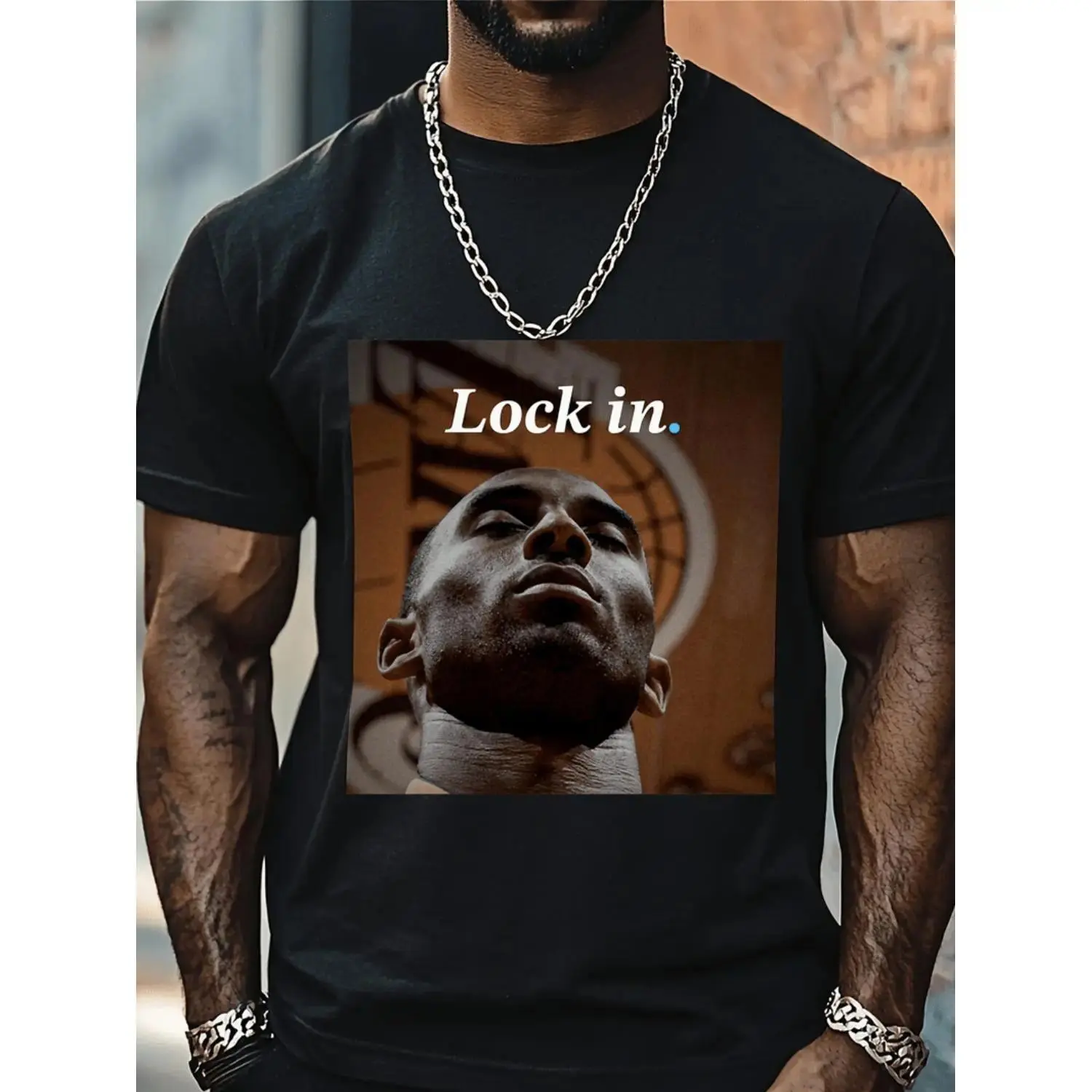 Men's Shortsleeve T-Shirt with Basketball Graphic Print, 100% Cotton Fabric, Soft & Breathable Menswear Tee for Casual Streetwear, Round Neck