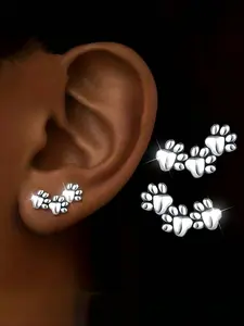 Pair Of S925 Pure Silvery Fashion Cute Pet Women's Earring, Lovely Dog and Cat Paw Design, Suitable for Women's Hypoallergenic Fashion Jewelry, Christmas and Year-round Perfect Gift, Stud Earrings Jewelry