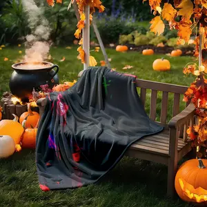 1 piece Chainsaw Man · Makima Dark Awakening Form themed flannel blanket - Modern design flannel blanket, suitable for sofas and beds, all-season use, super soft and warm, digital printing, 100% polyester material, machine washable, suitable for