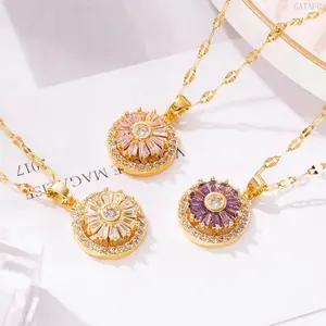 Women's 360 °     Rotatable Daisy Pendant Necklace, Real Gold Plated Luxury Minimalist Designer Jewelry, Elegant Floral Necklace for Banquet Party & Commemorative Gifts