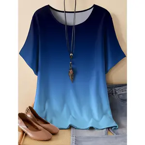 Plus Size Gradient Color T-Shirt, Casual Crew Neck Short Sleeve Top For Spring & Summer, Women's Plus Size Clothing