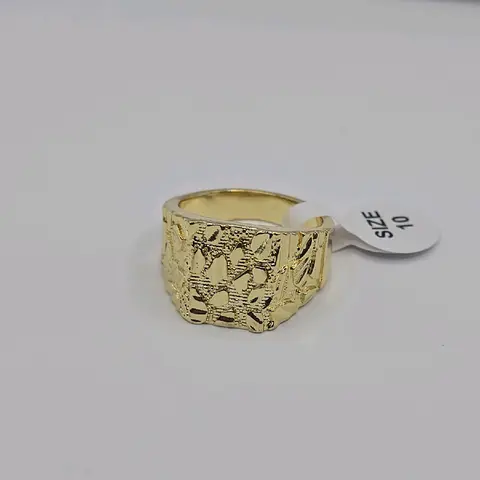 NUGGET Style Gold-Plated Fashion Design Ring - Available in Sizes 8 & 10