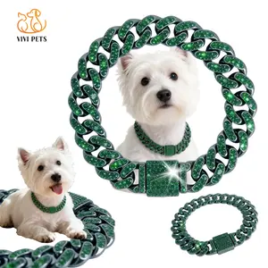 VIVI PETS Round Emerald & Rhinestone Dog Necklace - Sparkling Green Cuban Chain with Flip Lock, Alloy Fashion Collar for Small/Medium/Large Dogs & Cats, Durable Accessory for Parties, Holidays & Outfits