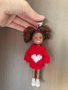 Heart Sweater Charm Keychain, Cartoon Makeup Bag Decoration, New Year Vibrant Ornament, Fashion Accessory for Bags