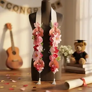 Personalized Floral Graduation Stole, Floral Graduation Lei with Tag, Class of 2026, Graduation Sash, Senior Photo Prop, Graduation Gifts