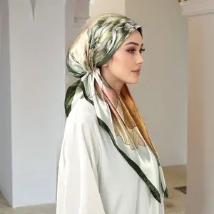 Muslim Women's Dignified Plant Print Headscarf Hat, Comfortable and Breathable, Suitable for Daily Outings and Travel, Versatile