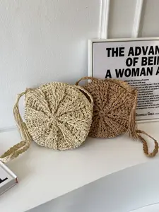 Round Fringe Woven Bag Fashionable Bohemian Bag Fashion Versatile Shoulder Bag Handmade Crossbody Beach Bag for Daily Use Vacation Mother's Day Easter Valentine's Birthday Gift