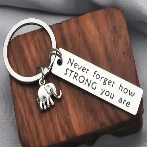 Fashion Letter Pattern Slogan Metal Keychain, Personalized Initial Tag, Elephant Charm Decor Keychain for Men & Women, Trendy All-match & Exquisite Keychain for Birthday Gift, Decoration