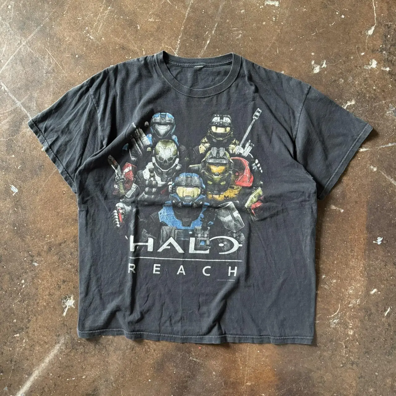 vintage y2k2000s halo reach xbox video game promo black shirt vintage y2k2000s halo reach xbox video game promo black shirt