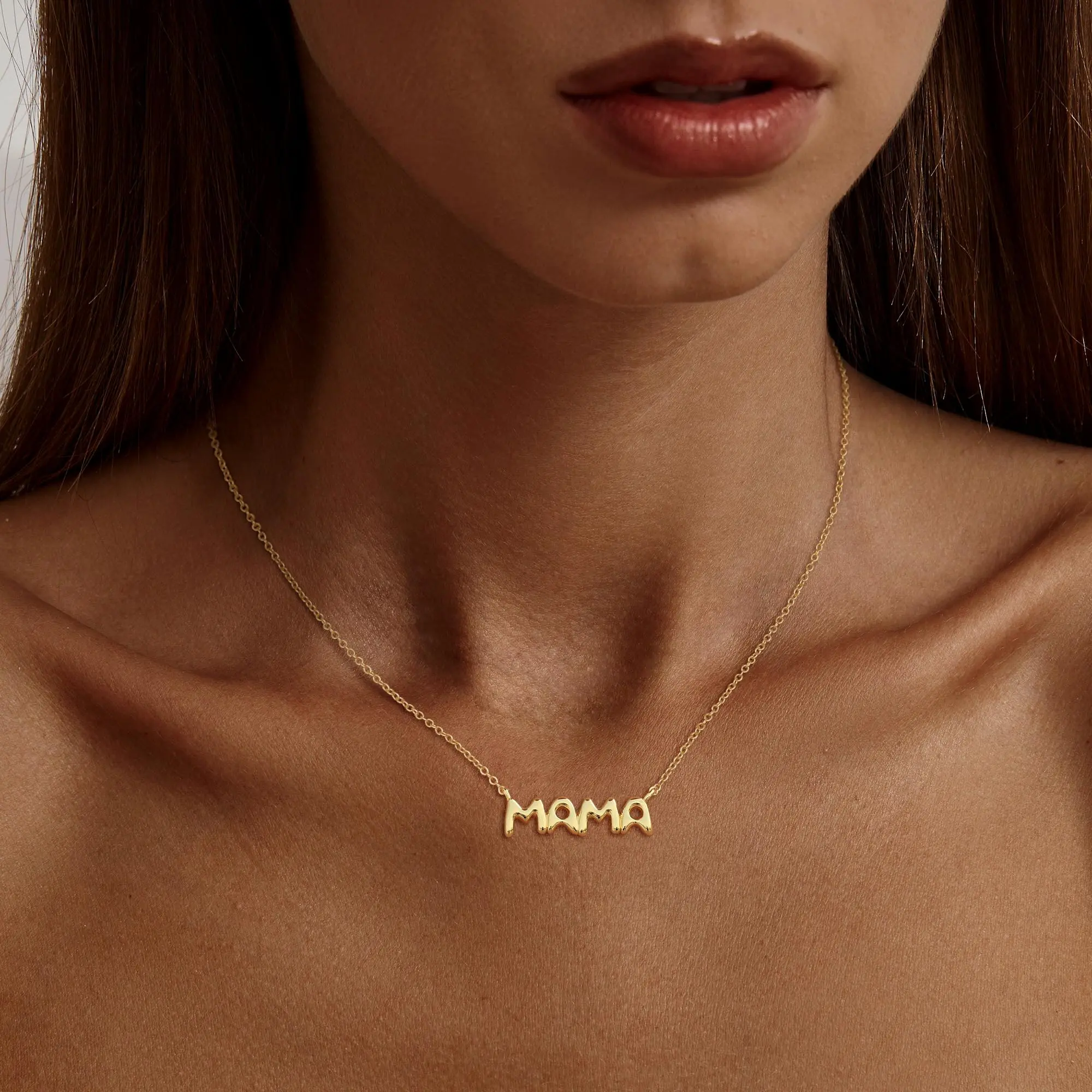 FREEKISS Gold Large Uppercase Chunky Letter MAMA Chain Necklace for Women, Jewelry Gift for Moms, Perfect for Any Occasion