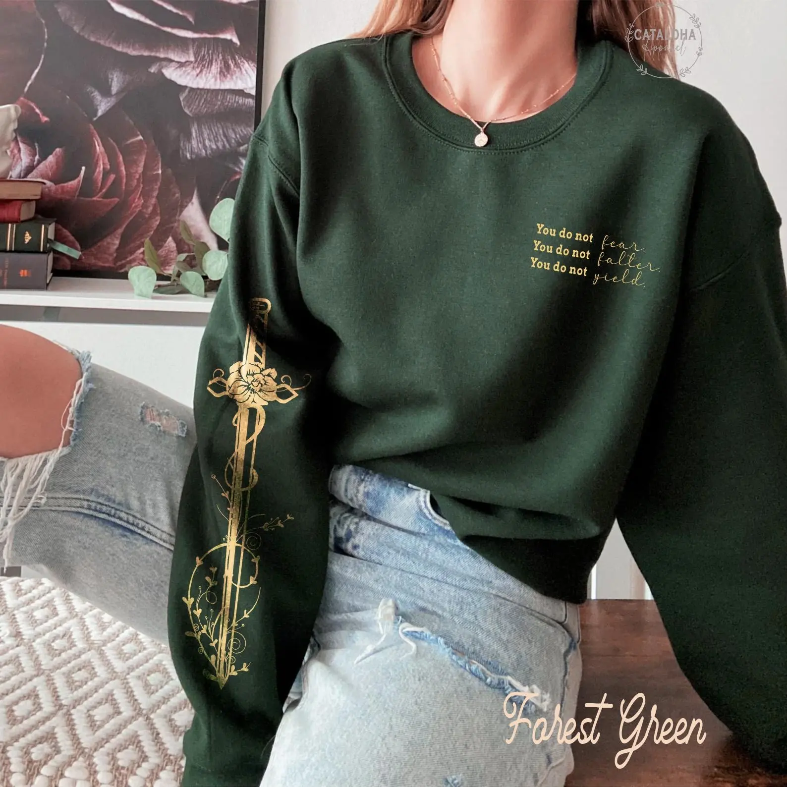 You do not yield Sweatshirt, Bookish sleeve Print, throne Of Glass Sweatshirt, Kingdom Of Ash, A Court of Thorns and Roses Court of Dreams