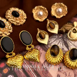 Vintage Mid-Century Style Exaggerated Gold Earrings Collection Heart Flower Studs Retro European and American Style Ear Jewelry