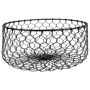 Foreside Home & Garden Black Chicken Wire Baske t
