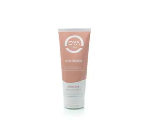 OYA Fresco Prosecco boosts and maintains warm beige blonde tones in between color services or transforms your look with a subtle beige fashion shade. Formulated with natural Sea Kelp, Green Tea, Chestnut Extract and Hydrolyzed Quinoa Seed