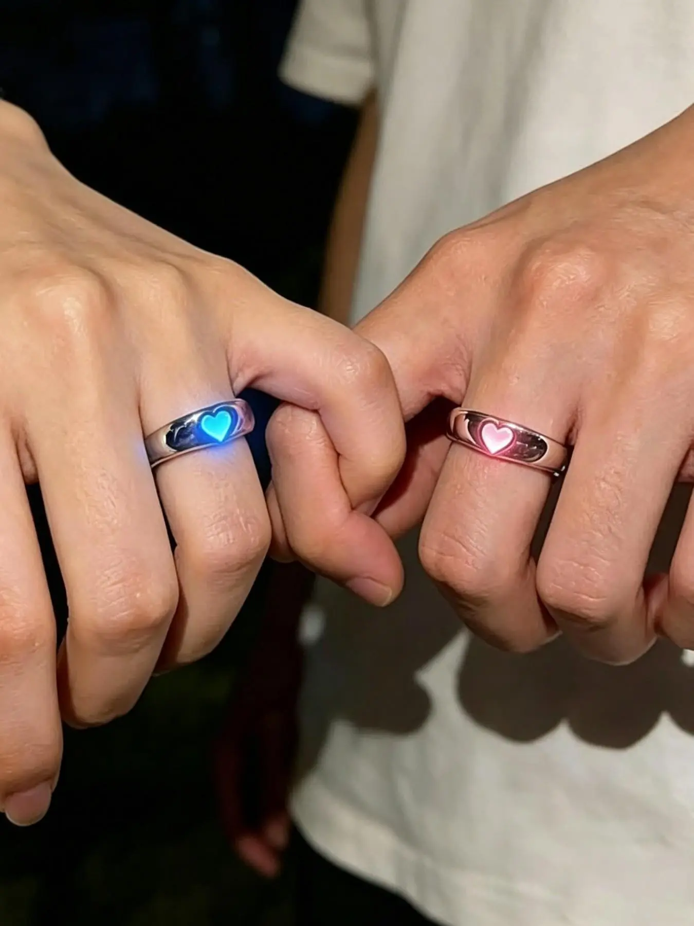 Glowing Love Couple Rings, Matching Promise Rings, Adjustable Fashion Promise Ring for Partners, Perfect Gift for Anniversaries, Christmas, Valentine's Day, Wedding Jewelry