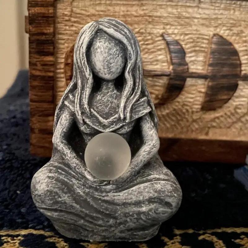 Moon Goddess Statue, 1 Count Creative Resin Ornament, Home Decor for Living Room Bedroom Garden, Ideal Decorative Ornament for Indoor & Outdoor