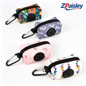 1Pc/2Pcs Cute Print Dog Poop Bag Holder with Carabiner Clip, Portable Pet Waste Bag Dispenser Pouch, Leash Attachment Doggy Bag Organizer for Walking Hiking Dog Supplies
