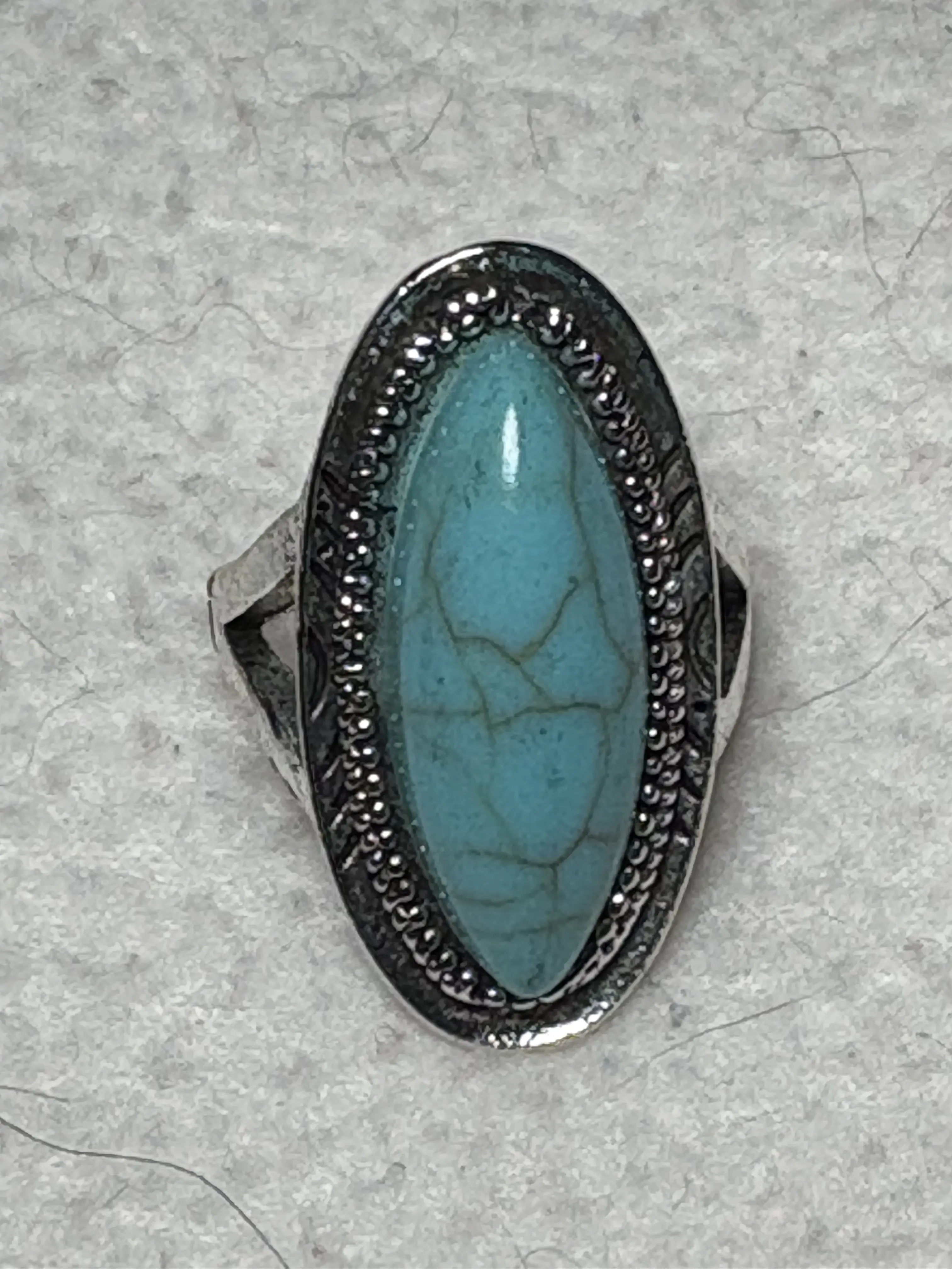Synthetic Turquoise Fashion Ring LG Oval Size 6 1/2 Budget Fashion Free US Shipping