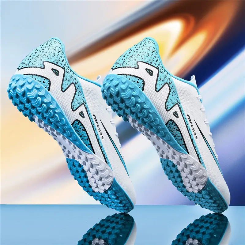 White TF broken nail A2286