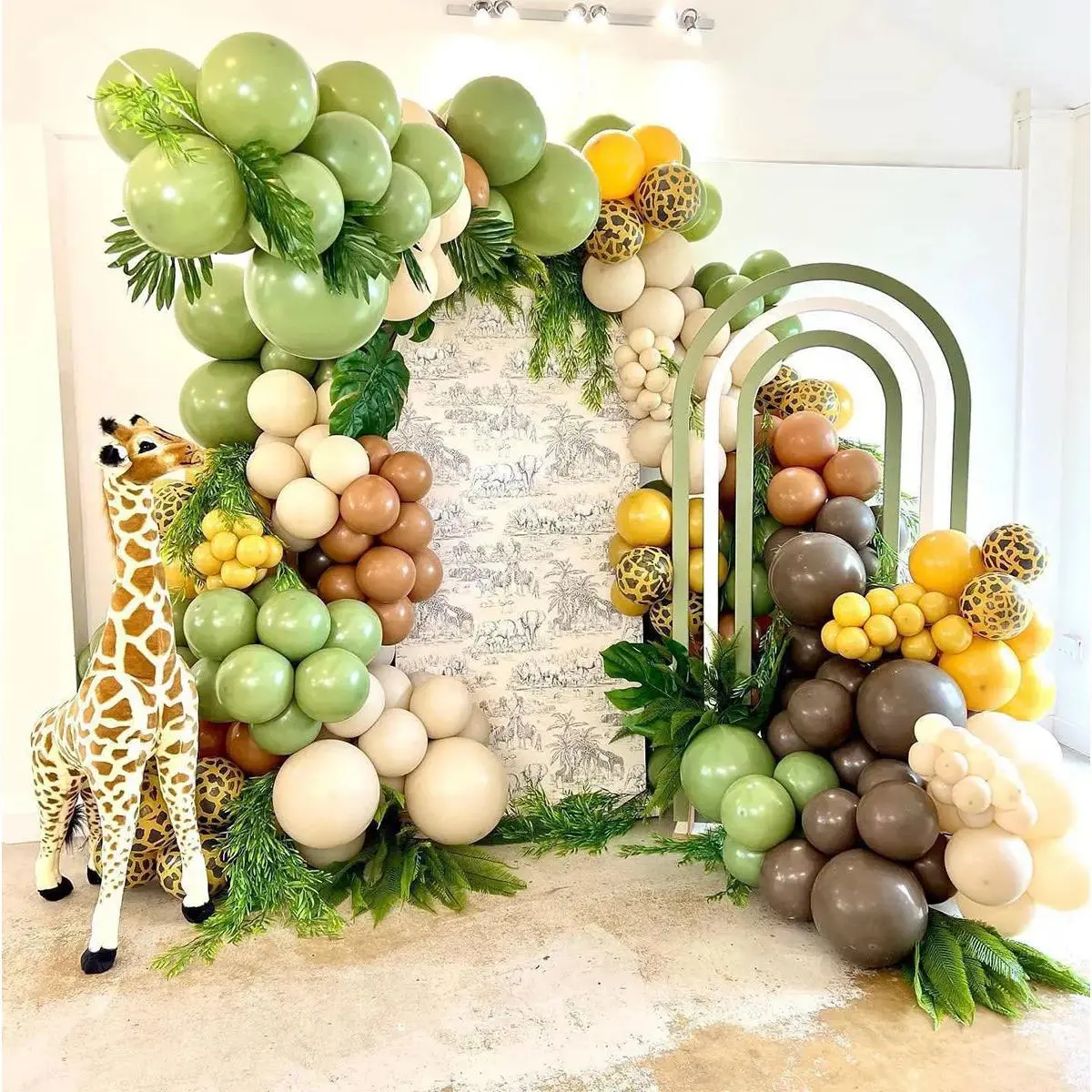 Safari Theme Balloon Set F7M2-25 EMB0102