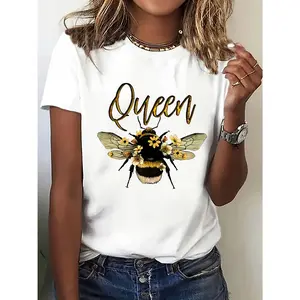 Bee & Queen Bee Graphic T-Shirt, Stylish Oversized Crew Neck Outfit, Comfort Casual Fashion Tee, Perfect Valentine's Day Gift For Her