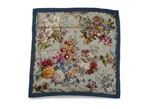 Pre-owned Gucci Silk Cashmere and Wool Scarf Scarve Vintage 60s Floral Made in Italy