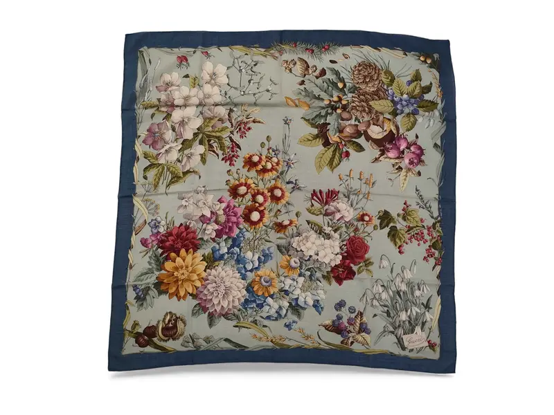 Pre-owned Gucci Silk Cashmere and Wool Scarf Scarve Vintage 60s Floral Made in Italy