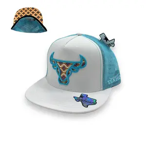 TexHorn Hat - Southwest Bull White/Baby Blue