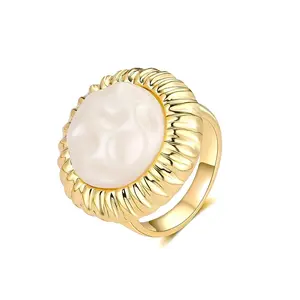 Aprilery Women’s Chunky Statement Ring with Textured Band – Lightweight, Hypoallergenic, Ideal for All Occasions