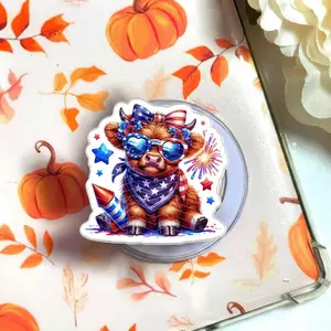 Patriotic Highland Cow Magnetic Phone Grip, Merica Funny Cute Baby Cow Magsafe Kickstand, Trendy Retro USA Flag American Pride Gift