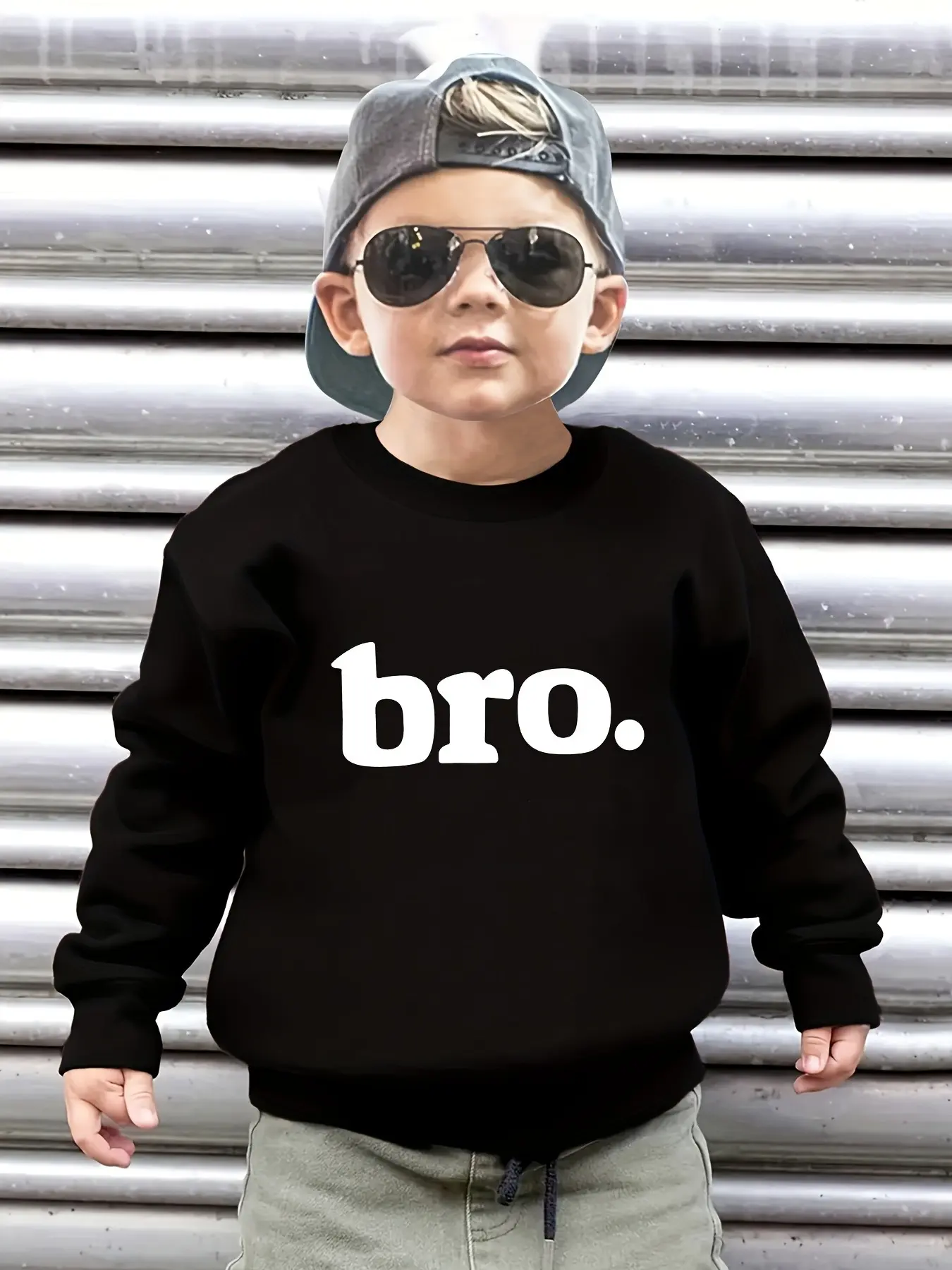 Boys' Toddler Cotton Long-Sleeve Fitted Sweatshirt - Minimalist "Bro." Letter Print Brother Graphic Pullover, Funny, Casual Cozy, Medium Stretch Top, Funny Sweatshirt, Casual Cozy Sweatshirt