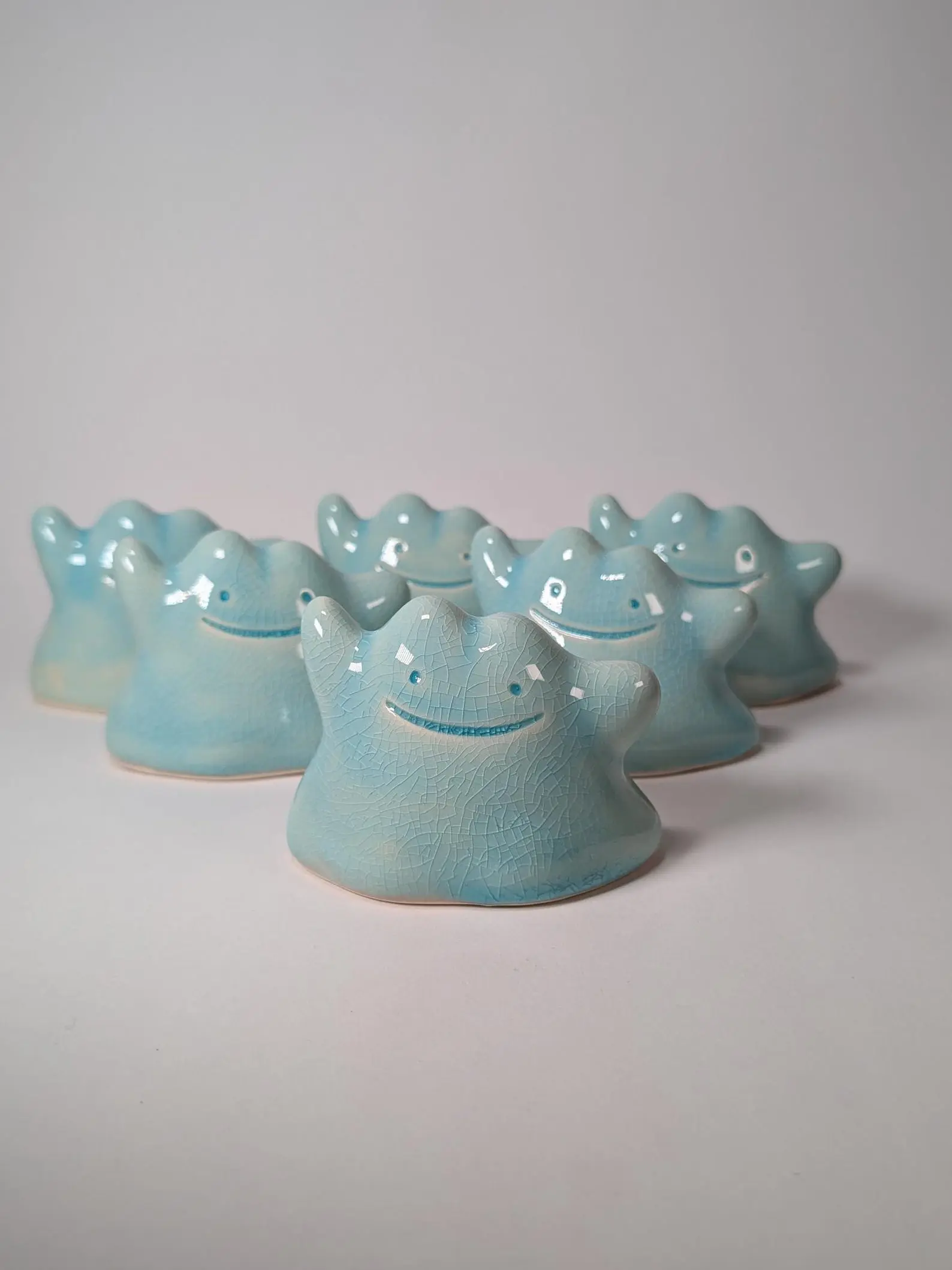 Ceramic Peachy Sculpture, Glazed ceramic, Peachy tones with natural variations, Handmade – no two pieces are exactly alike