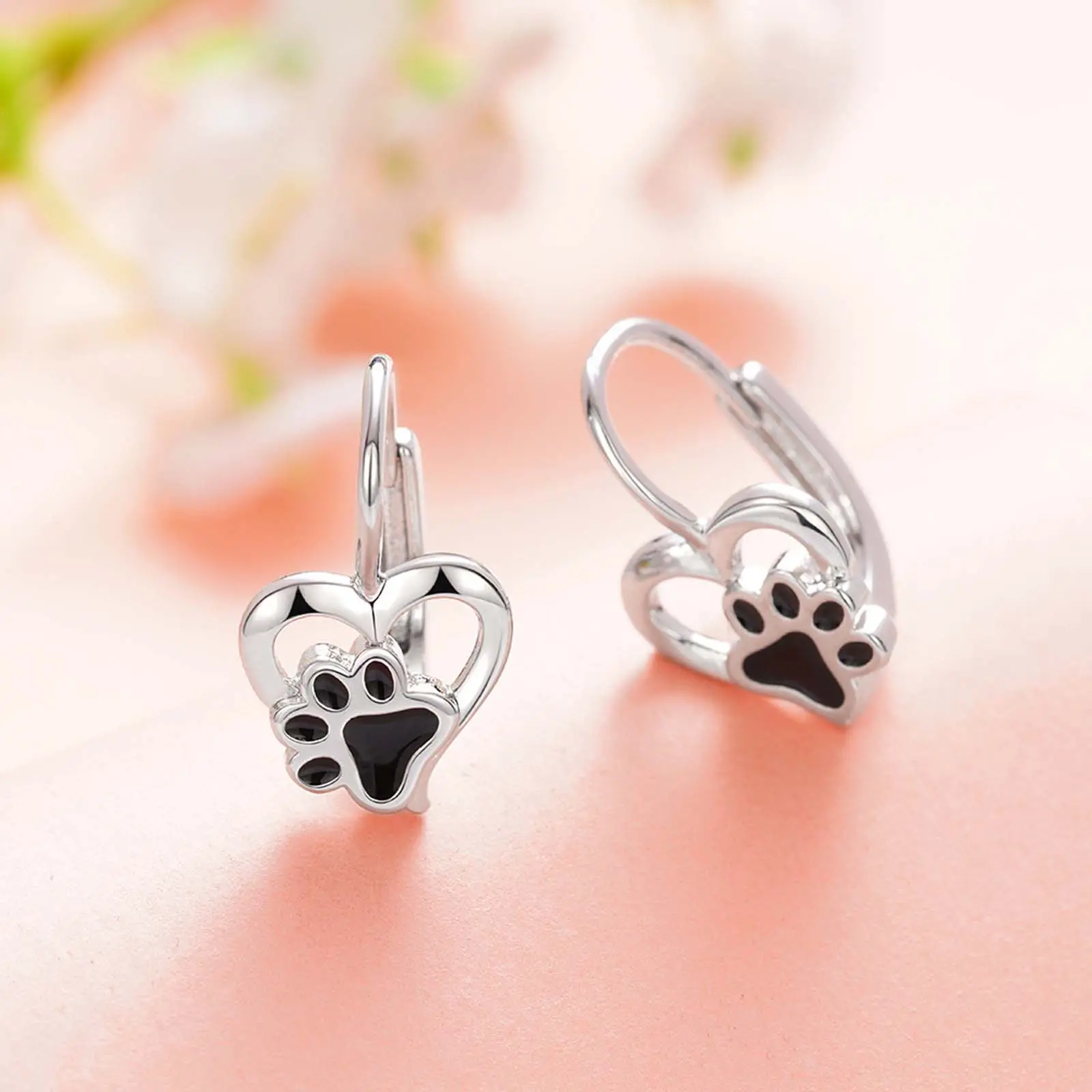 Springtok Y2K cat claw heart earrings pair of women and men couples daily matching oil drop jewelry gift