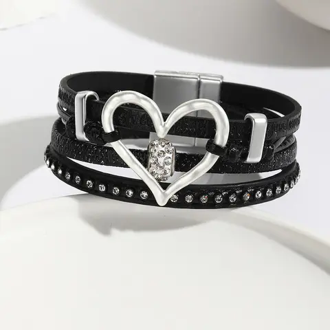 Vintage Multi-layer Heart Decor PU Leather Bracelet, Heart Shaped Bracelet, Heart Charm Bracelet, Bracelet With Charms, Fashion Jewelry for Party, Daily Clothing Decor, Trendy All-match & Exquisite Jewelry for Birthday Gift, Bracelets Jewelry