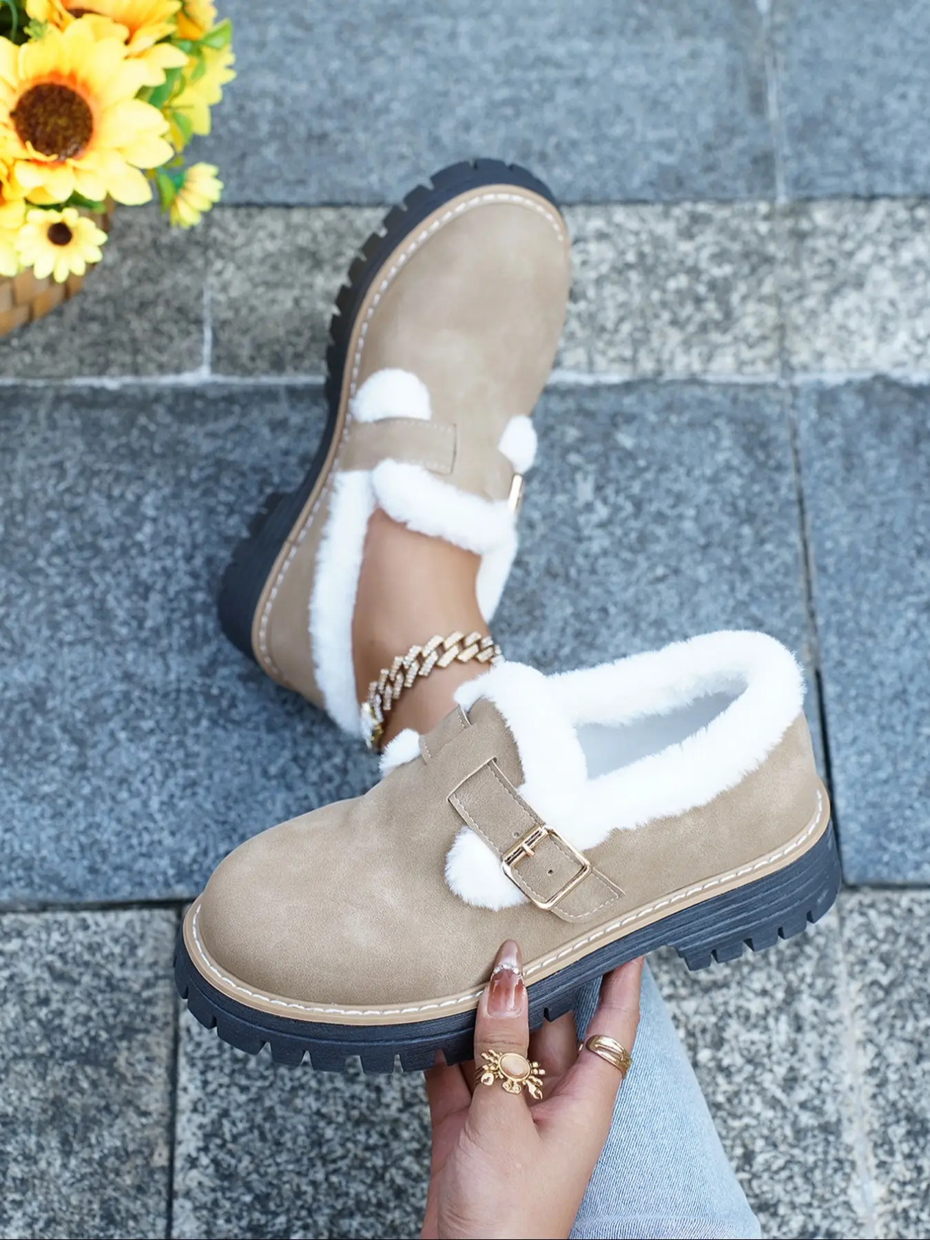 Women's British Style Slip-On Chunky Sole Shoes, Adjustable Buckle Design, Winter Warm Plush Loafers, Casual Fashion Boots