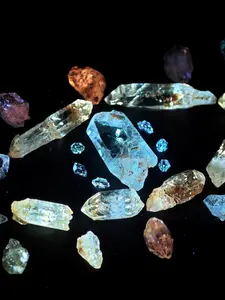 Lily crystal minerals Wholesale High Quality Crystal Minerals