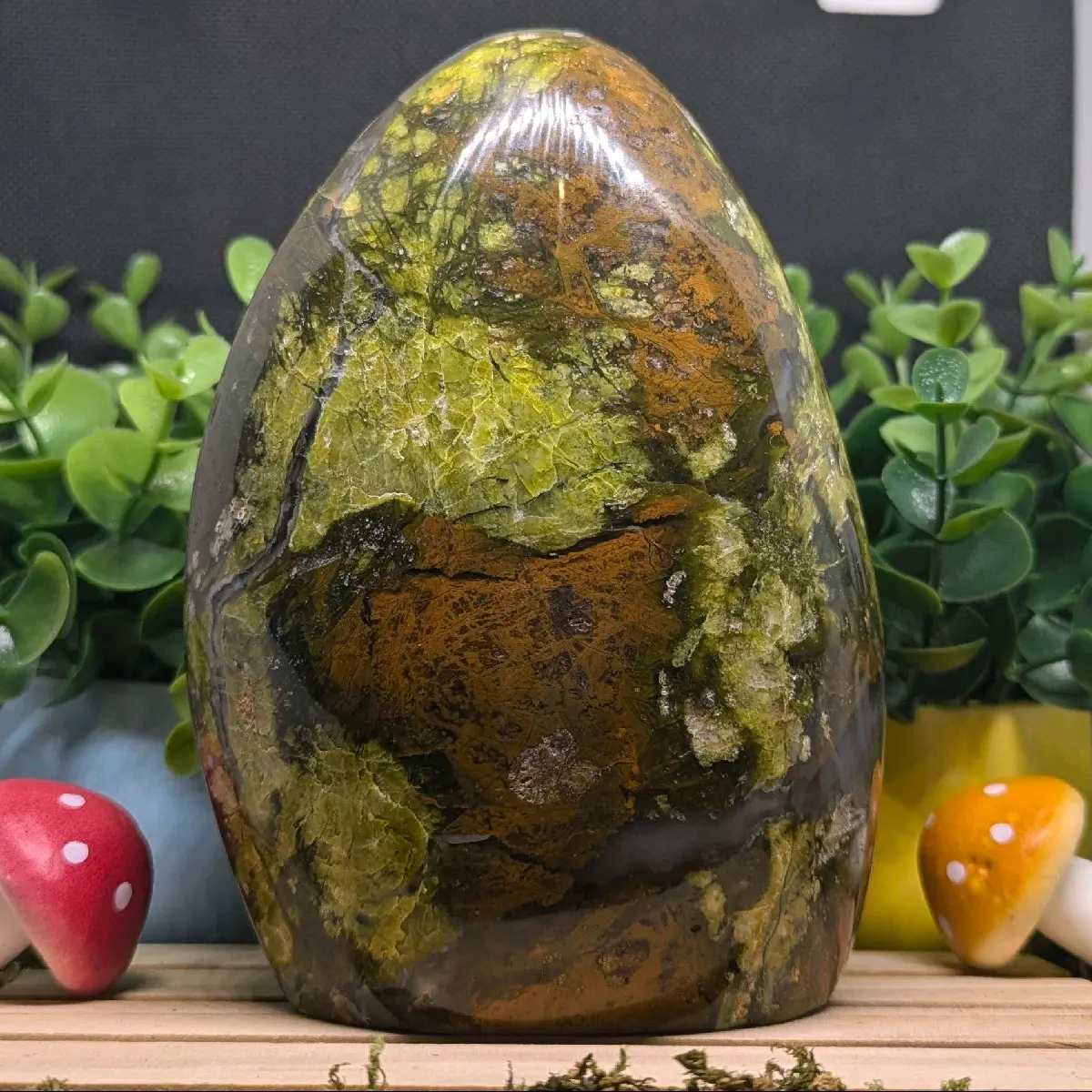 Green Opal Crystal Free Form for Display and Decoration