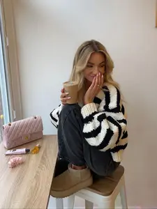 Women's V Neck Colorblock Striped Loose Knit Cardigan, Drop Shoulder Lantern Sleeve, Short Fall Winter Sweater Coat