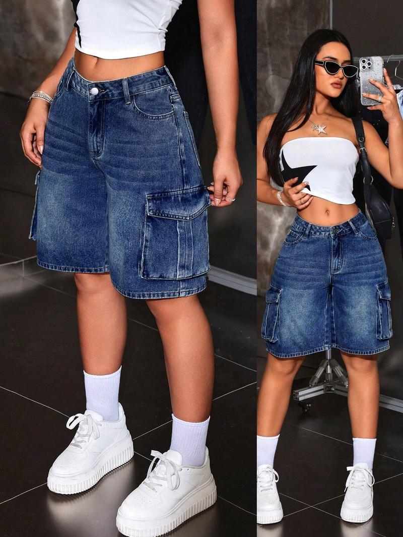 Y2K Denim Jorts Women Low-Waisted Wide-Leg Cargo Bermuda Shorts with Functional Pockets Vintage Washed Denim for Summer Streetwear Fashion Y2K Denim Jorts Women Low-Waisted Wide-Leg Cargo Bermuda Shorts with Functional Pockets Vintage Washed Denim for Summer Streetwear Fashion