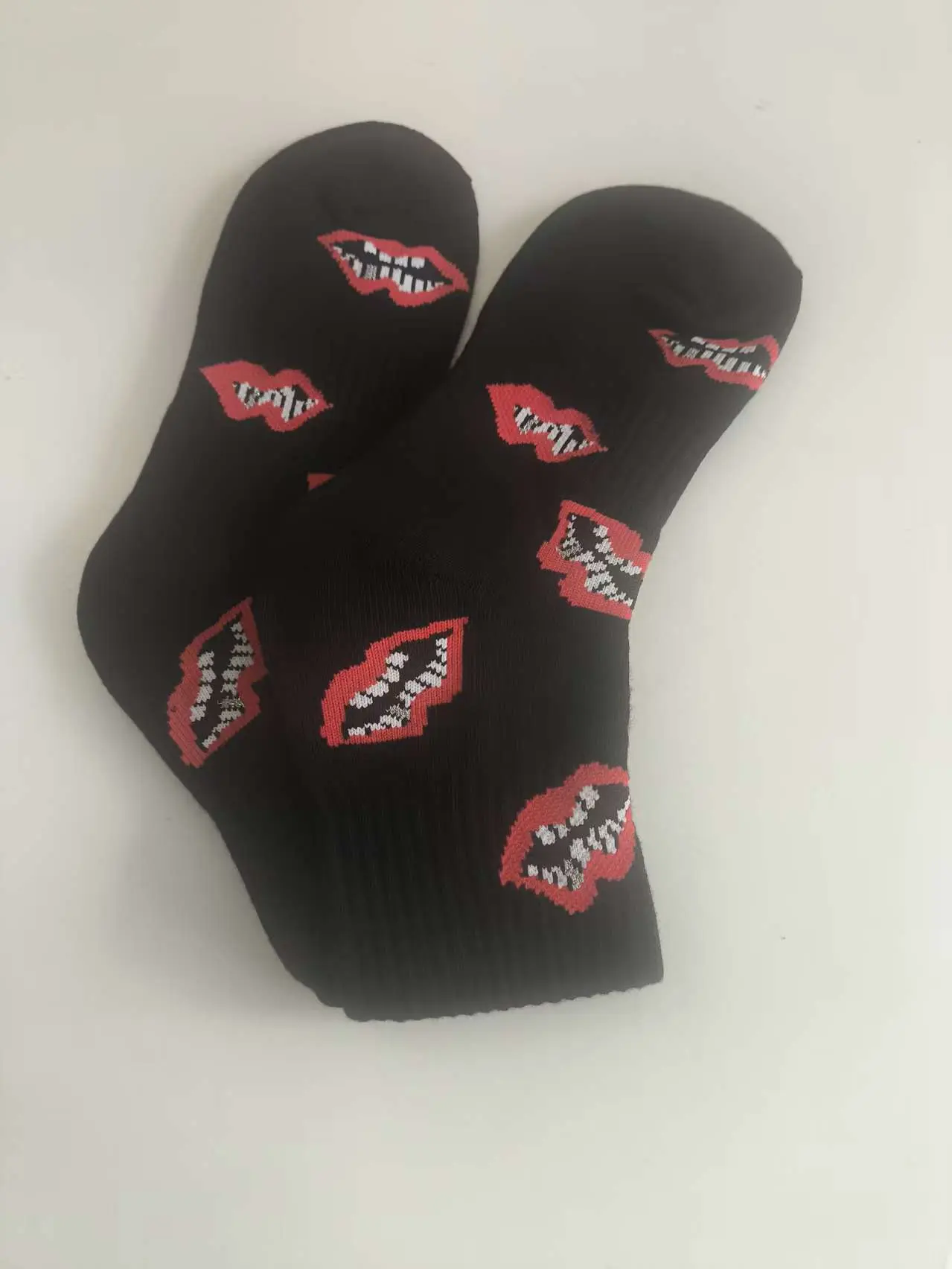 Fire Red Lip Trendy Socks Mid-calf athletic socks for skate & basketball, thickened premium fabric with leg-slimming compression fit!
