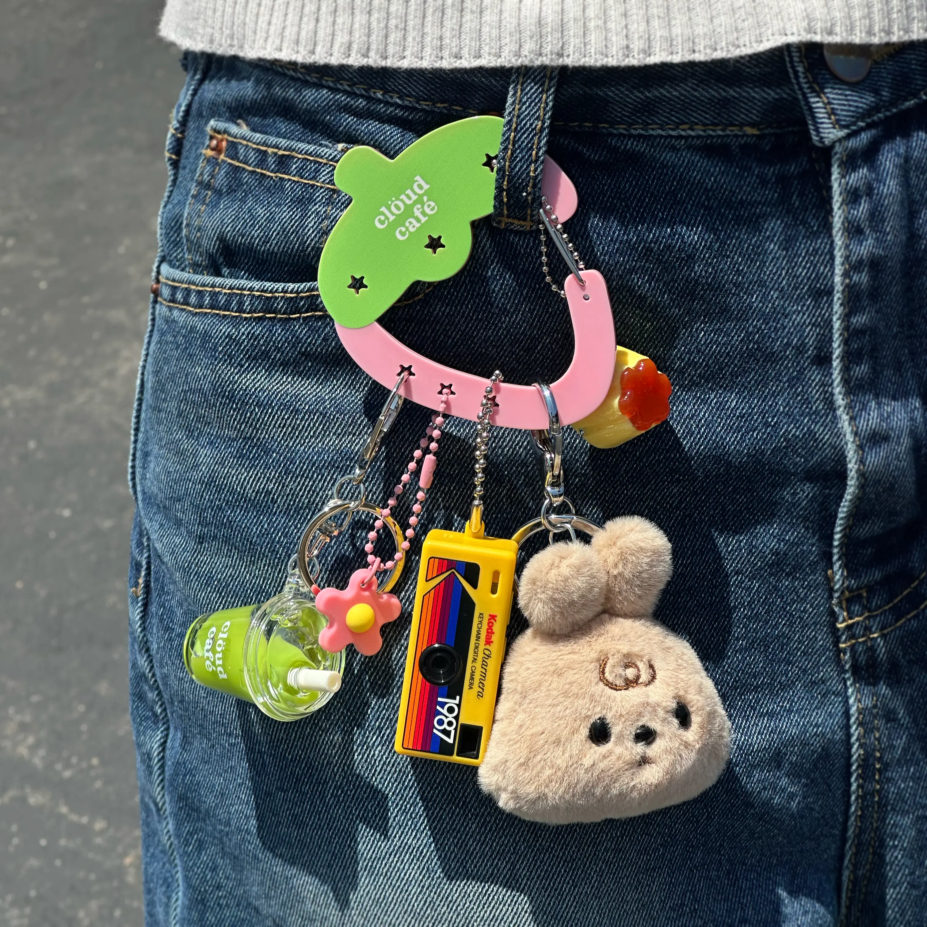 Charm Carabiner Clip, Berry Theme Playful Charm Keychain, Unisex Fashion Costume Jewelry Accessory, Casual Daily