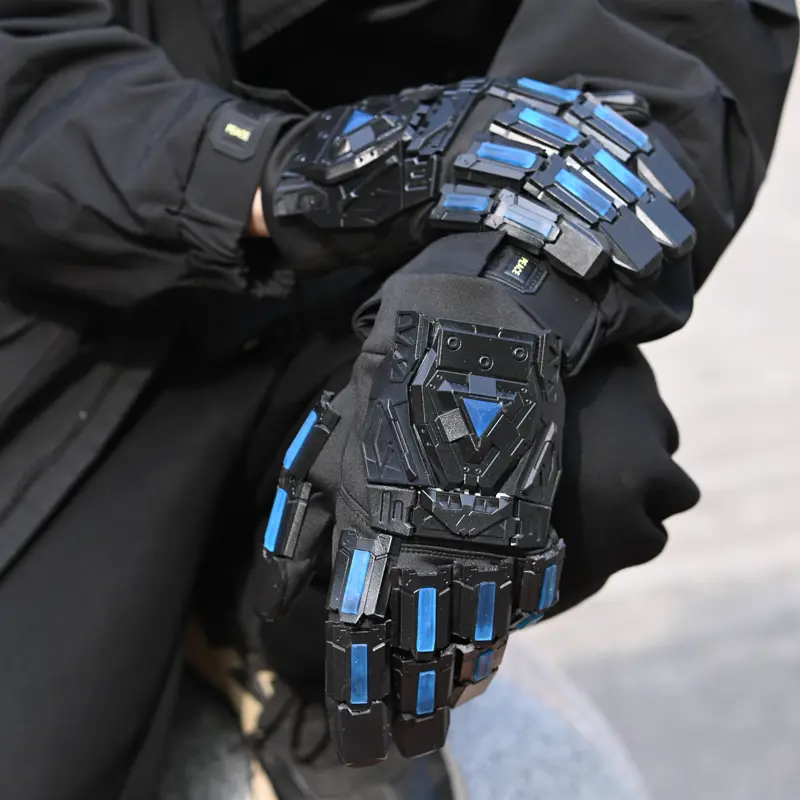 Unisex Adult Cyberpunk LED Light-Up Tactical Gloves, Mechanical Exoskeleton Armor Mecha Wearable Robot Hand, Sci-Fi Techwear Cosplay Prop Costume Accessory for Halloween Parties, Sports & Outdoor Protective Gear Gift, Accessories, Party, Modern Protective
