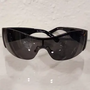 Authentic True Religion sunglasses Kira matte black wrap shield