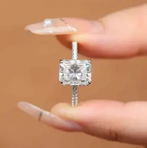 Luxury 925 Sterling Silver 1CT Radiant Cut Dazzling Moissanite Ring (Size 5-9)