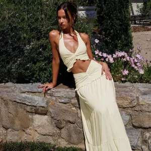 Backless Crop Top & Ruched Skirt Two Pieces Set Women's 2025 Summer & Fall New Clothes Sleeveless Halter Neck Top & Skirt Ladies Holiday Vacation Beach Outfits Solid Color Skirt SuitGift